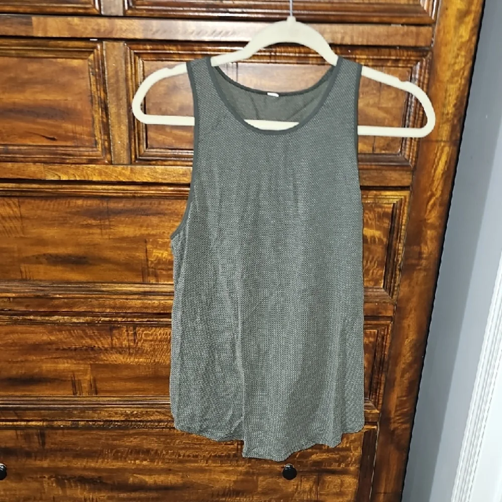 Lululemon Open Back Tank Top, Green! P2P Is 16